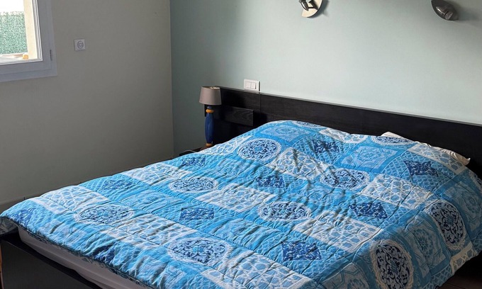 Gujan-Mestras Casa | 3-bedroom house, parking, terrace, all comforts 6 travelers pets welcome