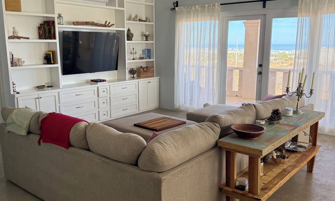 La Ribera Casa | 3-bedroom house with great ocean and mountains views in La Ribera with AC, WiFi