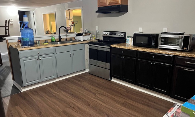 Kings Grant Casa | 3-bedroom mobile home in welcoming Wilmington with AC, WiFi