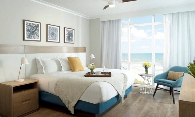 Myrtle Beach Apartamento | 3 Bedroom Oceanfront suite at HVC Ocean 22, 2200 N. Ocean Blvd, Myrtle Beach