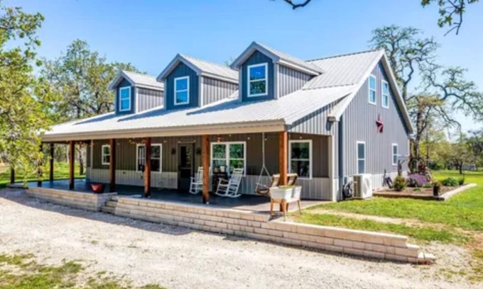 Hill County Casa | 3-bedroom private retreat