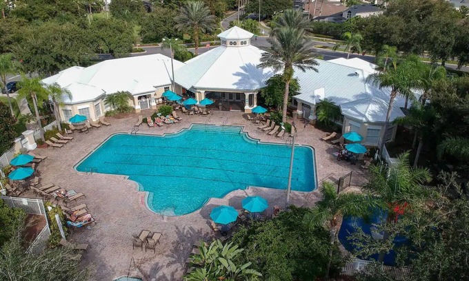 Windsor Palms Condominio | 3 Bedroom Resort Style Condo, 3 Miles to Disney!n
