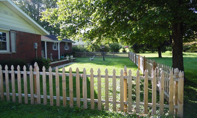 New Lisbon Casa | 3-bedroom vacation home 9 minutes from Ball State University in the country.