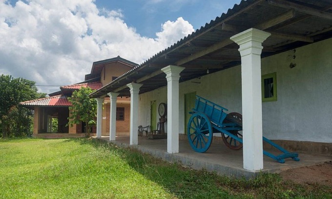 Halpatota Villa | Villa de 3 dormitorios con jardín y jacuzzi.