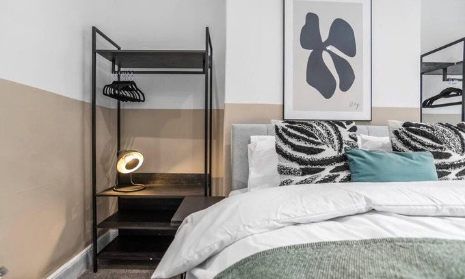 Norwich Apartamento | 3 bedroom with parking by the station