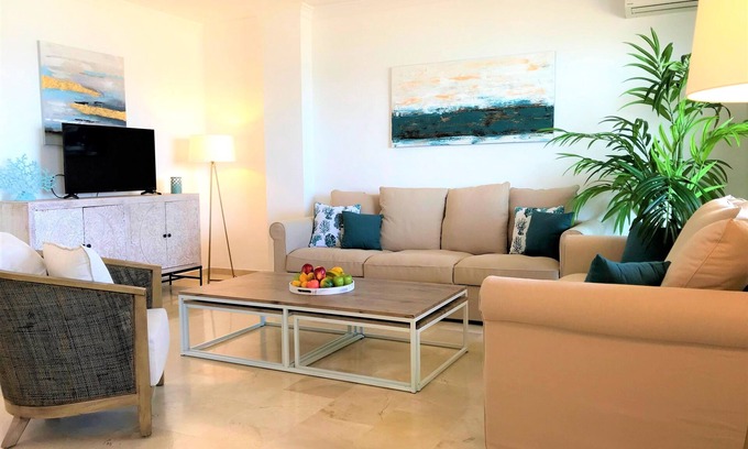 Buenas Noches Apartamento | 3 habitaciones, 2.5 baños; 7 personas; directamente en la playa, mar frontal