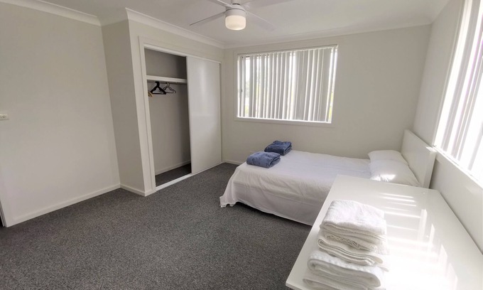 Shortland Casa | 3-Bedrooms all with attached bath townhouse in Shortland