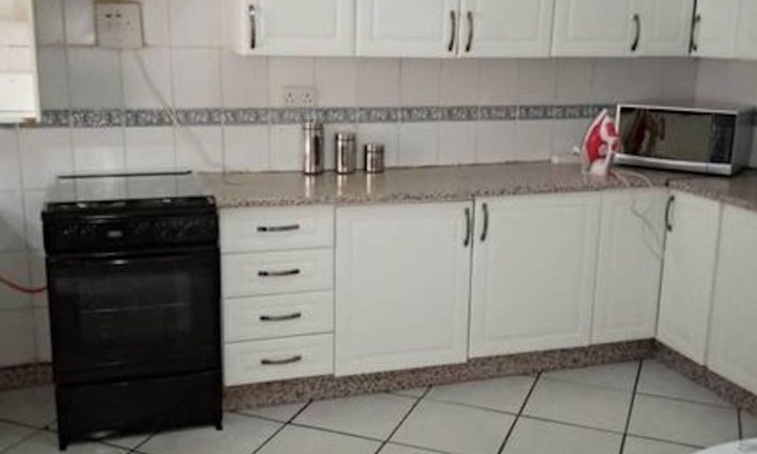 Lusaka Apartamento | 3 Bedrooms Exclusive House in Northmead