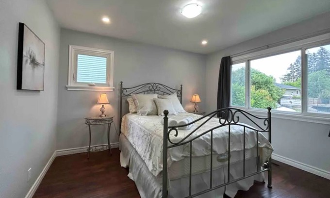 Banff Trail Casa | 3 bedrooms home in Banff Trail