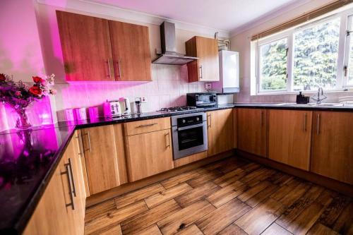 Peckham Apartamento | 3 Bedrooms House-sofabed-parking-bbqstove-garden