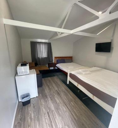 Rotorua Chalet De Esquí | 3 Beds including 1 Sofa Bed Chalet B