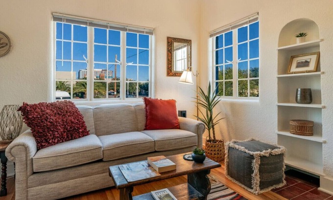 West University Casa | 3 Blocks from U of A & 4th Ave | Cozy | 1 BR 1 BA