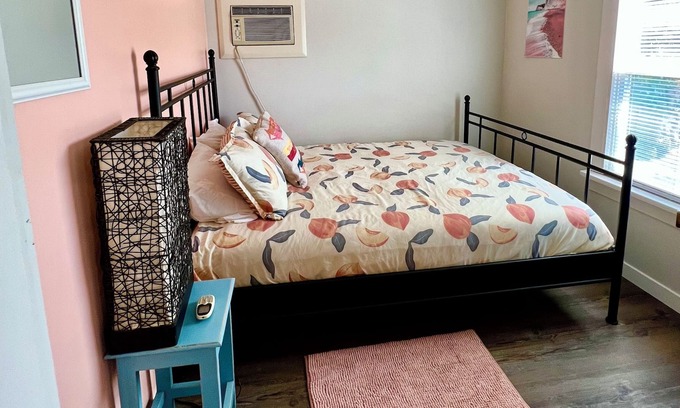 South Central Casa | 3 Blocks to Beach & Downtown Charming Character Home, Large Backyard