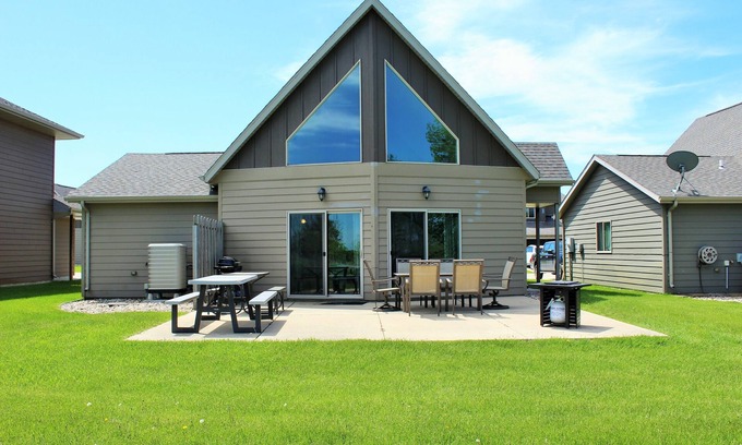Spirit Lake Cabina | 3 br. 2ba sleeps 14