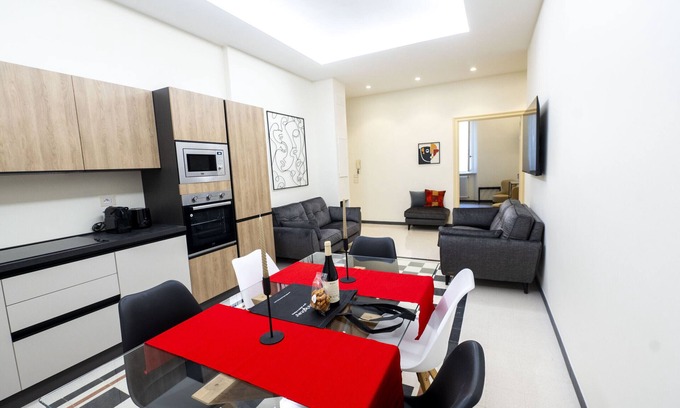 Testaccio Apartamento | 3 BR Brand New Apartment in Vibrant Testaccio