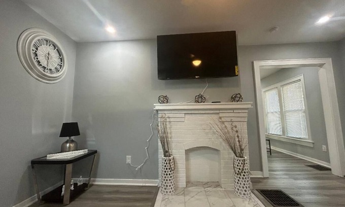 Columbus Casa | 3 BR home by German Village and Close to Downtown Columbus