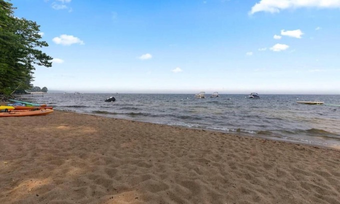 Sebago Cabaña | 3 BR Lake house in Sebago Maine steps from beach!