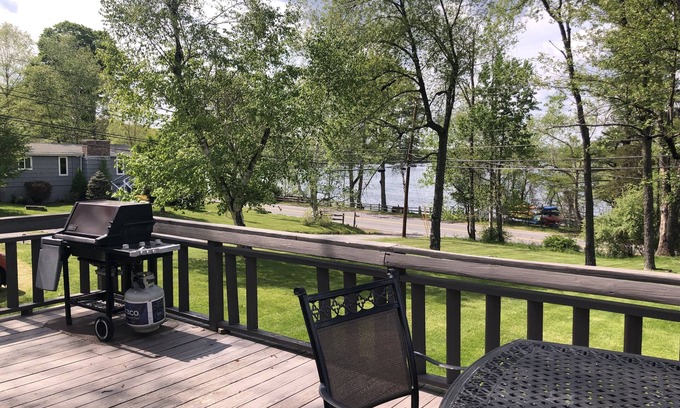 Copake Lake Casa | 3 BR casa del lago con magníficas vistas
