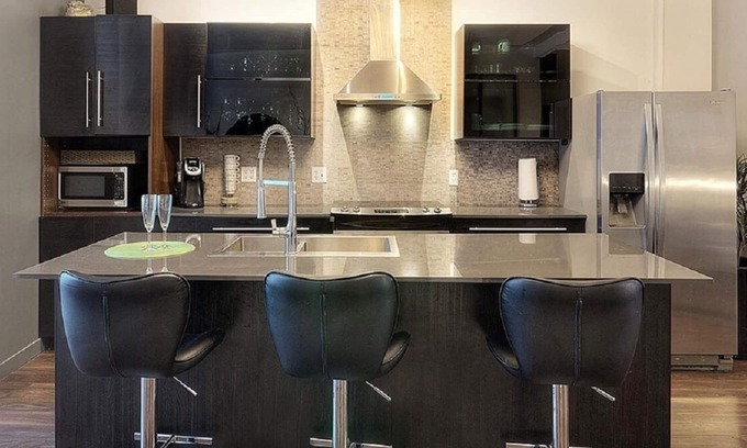Hochelaga Apartamento | 3 BRM house with private spa