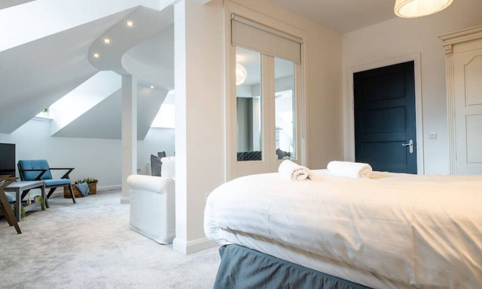 Lisnagunogue Apartamento | 3 Bryan Street · Bryan Street No. 3 - Stunning & Spacious