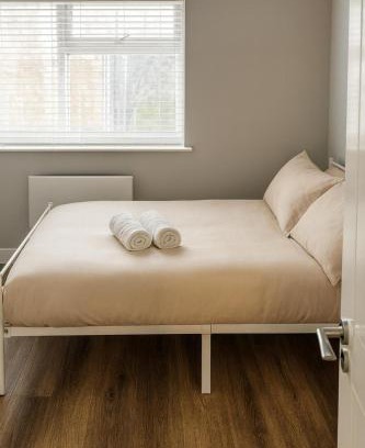 King's Park Casa | 3 Central London Studios near Shoreditch