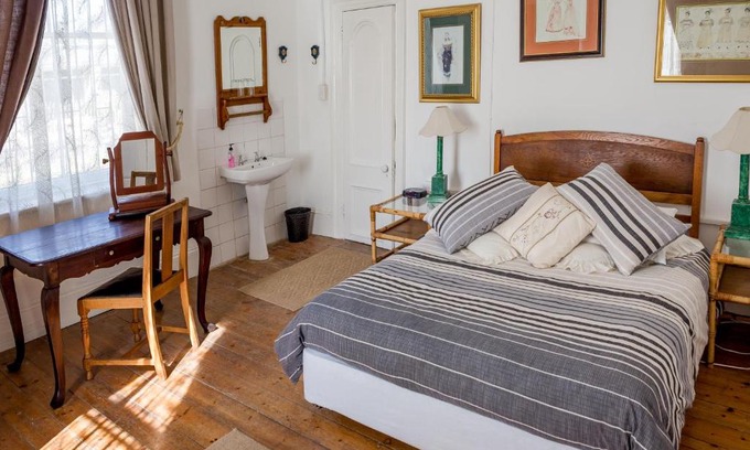 Hanover Casa | 3 Darling Street Guest House