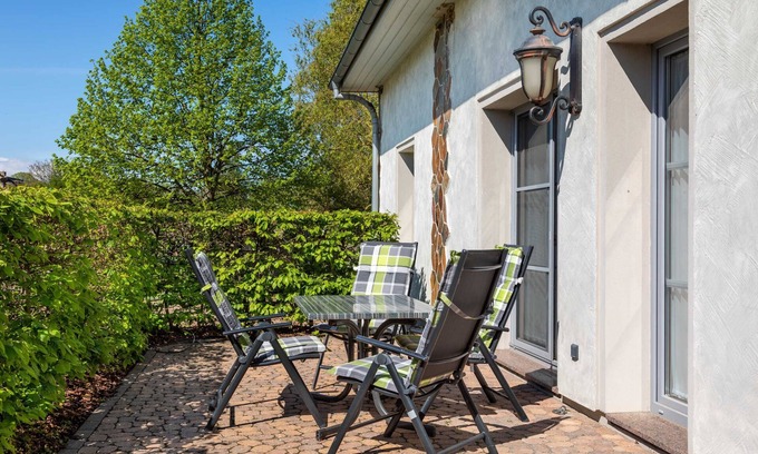 Pepelow Apartamento | (3) Dorothea, 2-room apartment, terrace, ground floor - Ostseeferienhaus Drachenflieger