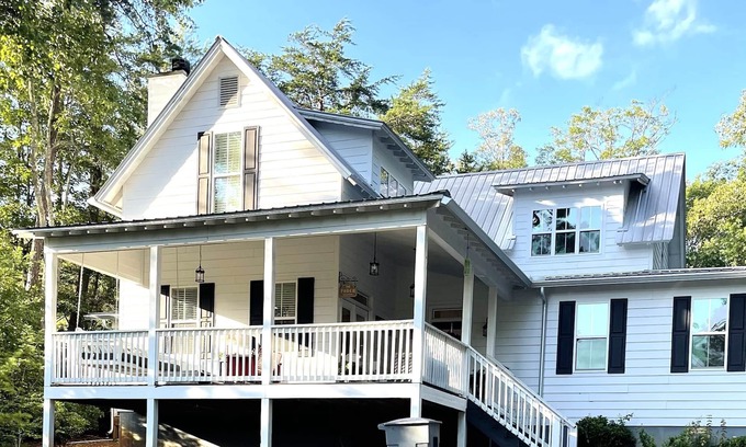 Sautee Nacoochee Casa | Fechas de las vacaciones de primavera de abril disponibles!