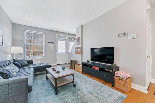 Downtown St. Louis Casa | 3 King Beds/3Baths Spacious