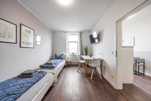Freiimfelde - Kanenaer Weg Apartamento | 3 LH 6-Zimmer-Apartments