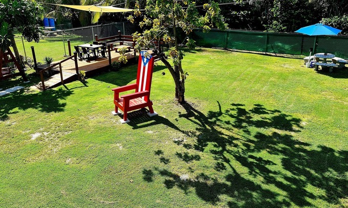 Playa Fortuna Apartamento | 3 Luquillo Beach 2/B Apartment with Swimming Pool
