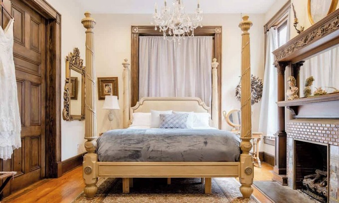 Westside North Apartamento | Camine a todas partes desde J. G. Peppard House. 3 camas King y 2 baños