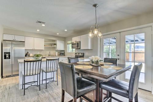 Tempe Casa | 3 Mi to ASU Home with Pool and Grill in Tempe!