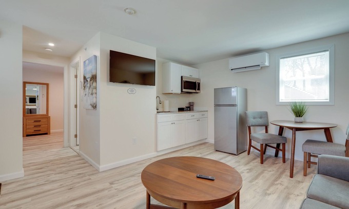 Wareham Apartamento | 3 Mi to Beaches: Peaceful Wareham Getaway