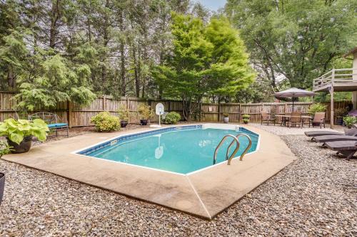 Eden Casa | 3 Mi to Downtown Inviting Lancaster Home!