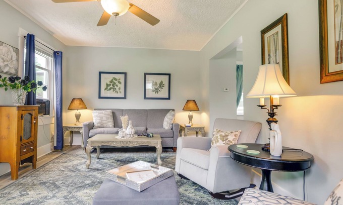 Dayton Casa | 3 Mi to Dtwn: Dog-Friendly Retreat in Dayton