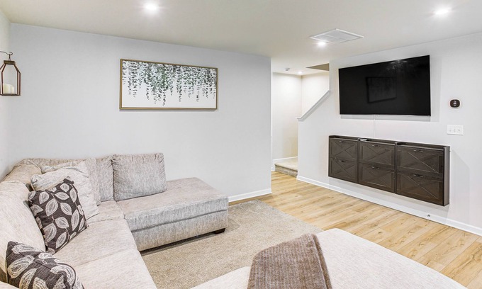 Franklin Casa | 3 Mi to Dtwn Franklin: Family-Friendly Townhouse