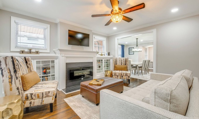 West End Casa | 3 Mi to Dtwn: Home w/ Fenced Yard in Atlanta!