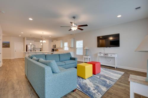 Ocean Isle Beach Casa | 3 Mi to Golf and Waterway Ocean Isle Beach Retreat!