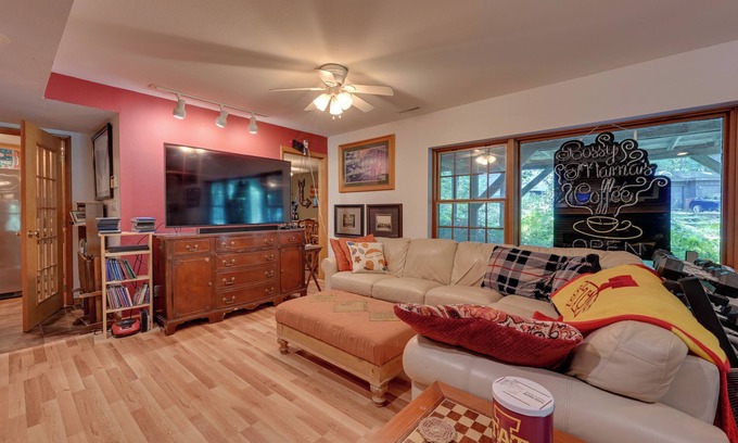 Ames Apartamento | 3 Mi to Iowa State University: Ames Apartment