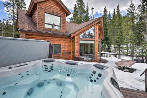 Breckenridge Park Estates Casa | 3 Mi to Main St Home with Mtn-View Deck in Breck!