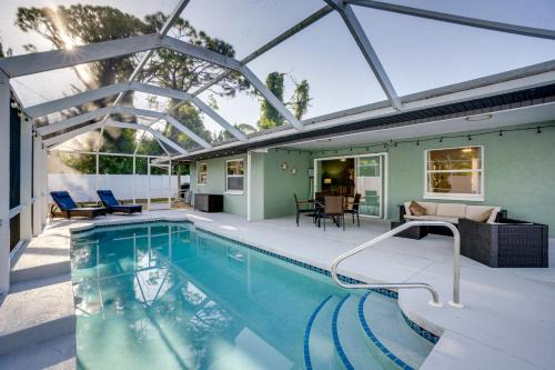 South Venice Casa | 3 Mi to Manasota Key Stylish Single-Story Home!