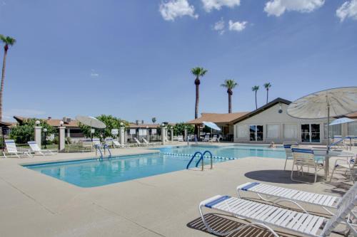 South Scottsdale Apartamento | 3 Mi to Old Town, Community Pool Scottsdale Condo