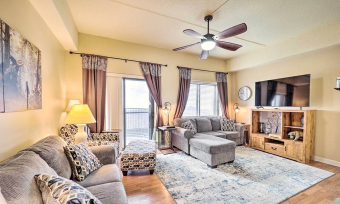 Sugar Mountain Condominio | 3 Mi to Sugar Mountain Resort: Condo w/ Balcony!
