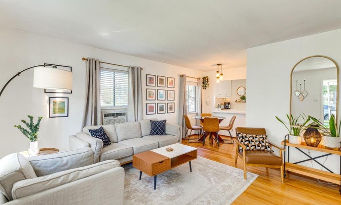 Magnolia Park Casa | 3 Mi to Universal Studios Chic Home with Yard!