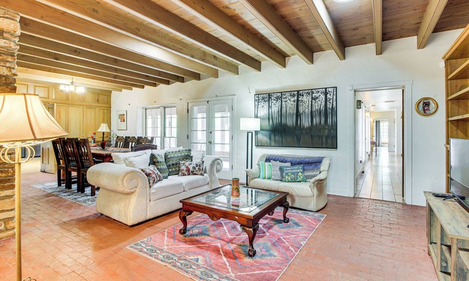 Near North Valley Casa | 3 Mi to Zoo & Garden: Spacious Albuquerque Home