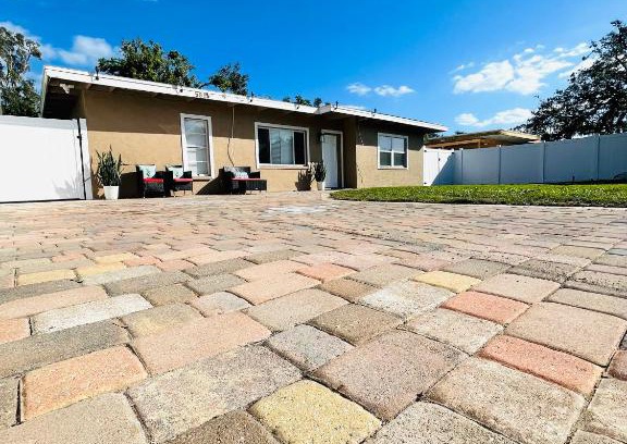 Sarasota Apartamento | 3 miles to Siesta Key #1 Beach in America