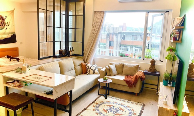 Daan Apartamento | 3 Mins Walking from MRT. Near 101/Night Market