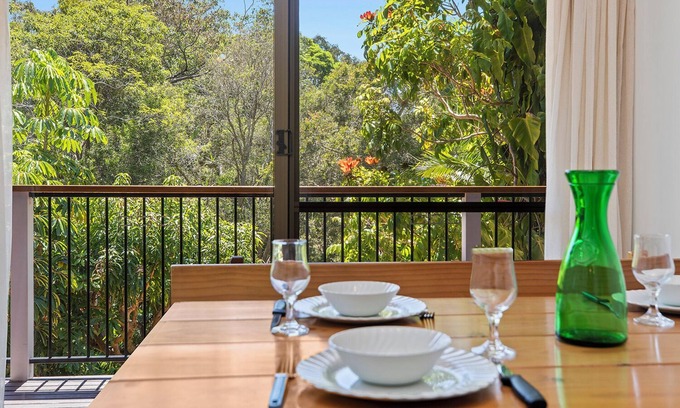 Valla Beach Casa | 3 MINUTE WALK TO BEACH from 'Ocean Whisper Retreat'