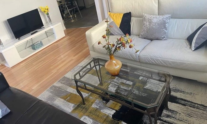 Hull Apartamento | 3 minutes drive to Ottawa down town with car